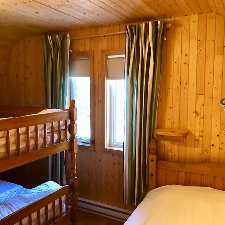 Chalets Du Bout Du Monde Гаспе Экстерьер фото